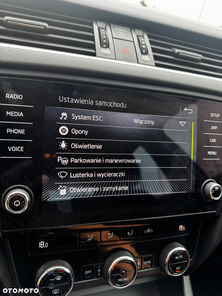 Skoda Octavia 1.4 TSI Ambition - 12