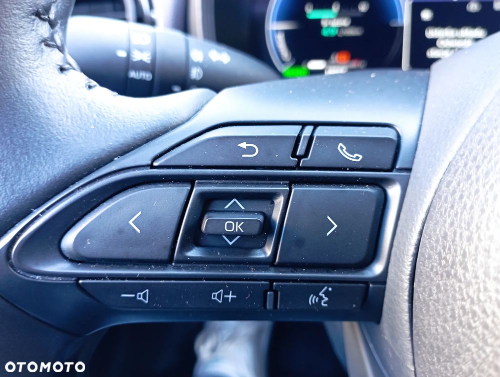 Toyota Yaris Cross Hybrid 1.5 Executive - 16