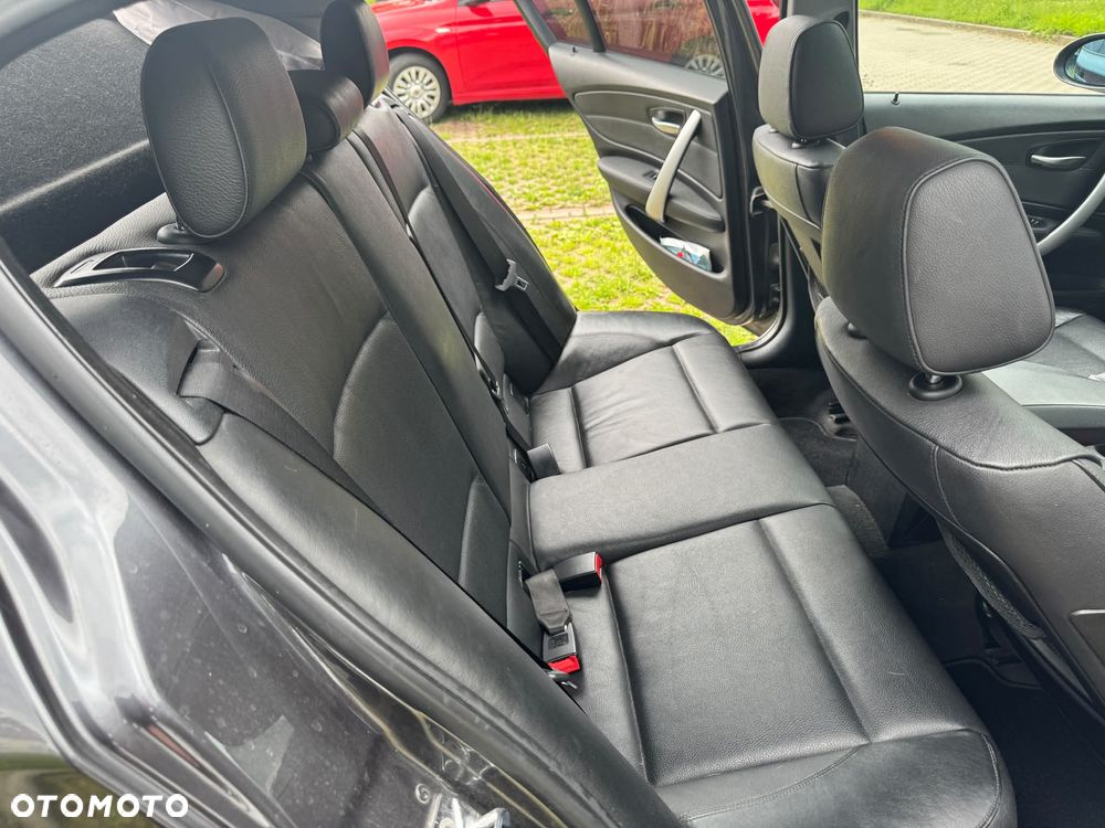 BMW Seria 1 120d - 17