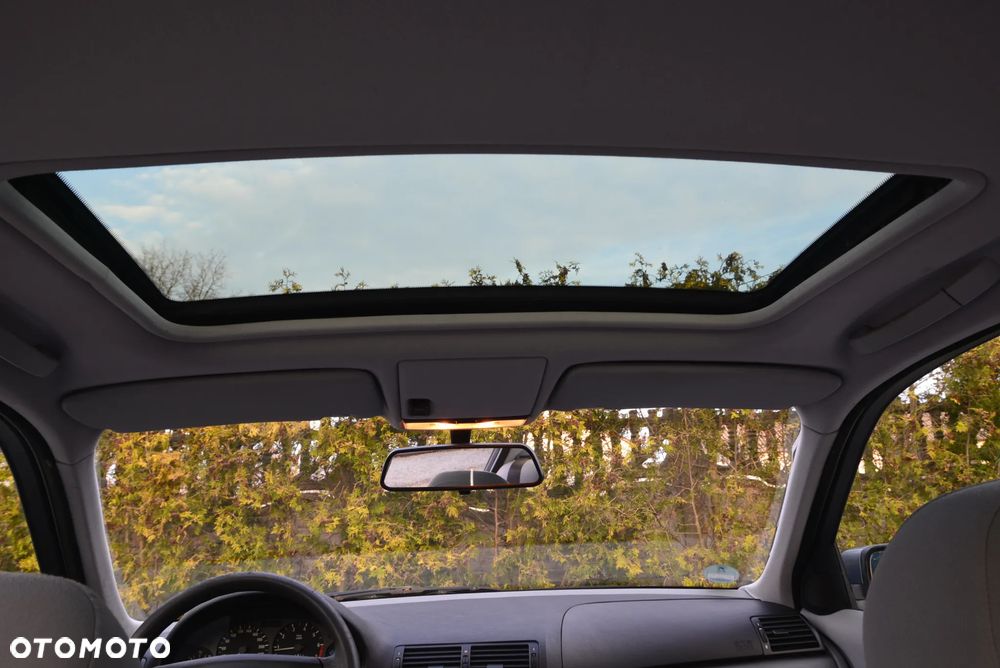 BMW Seria 3 316i Edition Exclusive - 36
