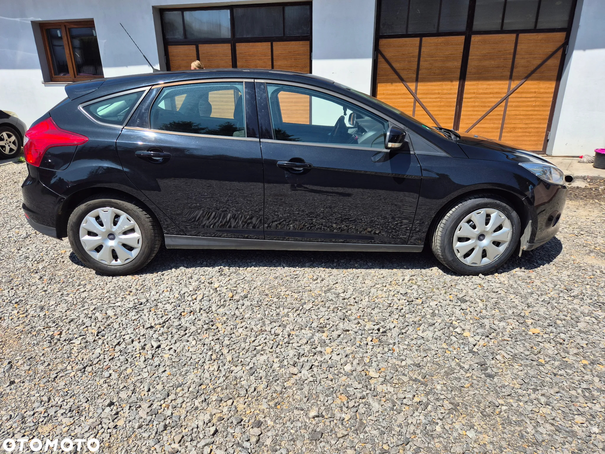 Ford Focus 1.0 EcoBoost Start-Stopp-System TREND - 4