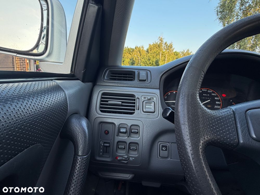 Honda CR-V 2.0 L 4WD - 18