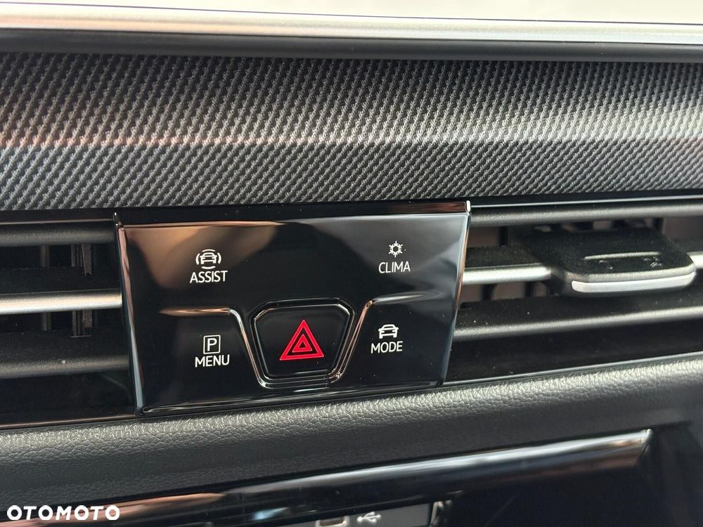 Volkswagen Golf - 30