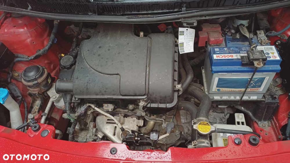 Toyota Yaris 1.0 Terra - 11