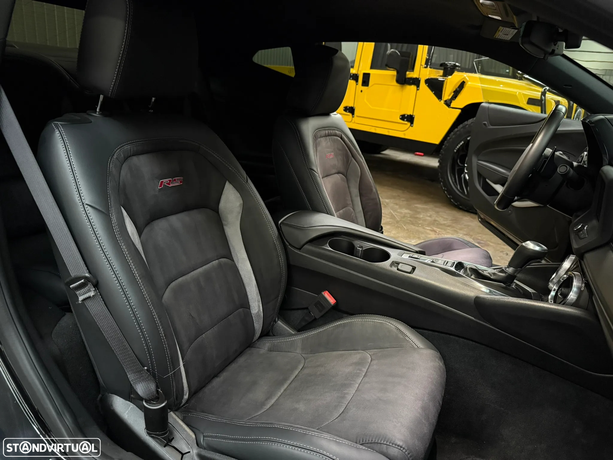 Chevrolet Camaro Coupe 2.0 Aut. - 26
