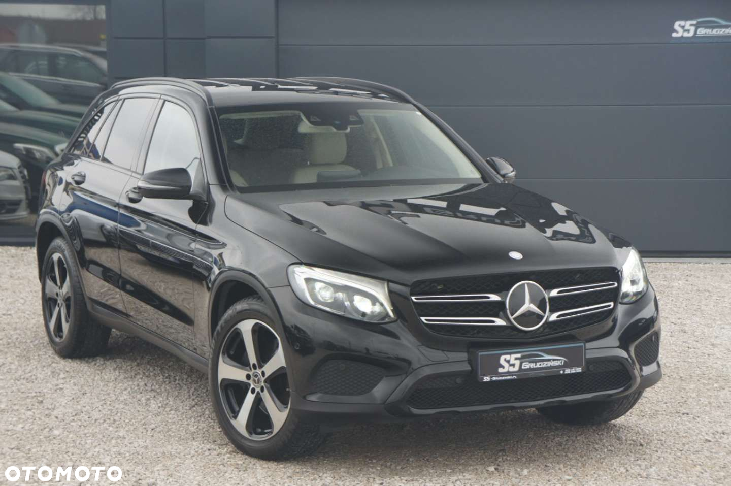 Mercedes-Benz GLC - 2