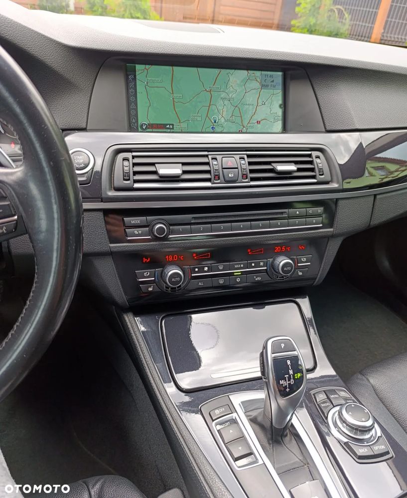 BMW Seria 5 520d - 7