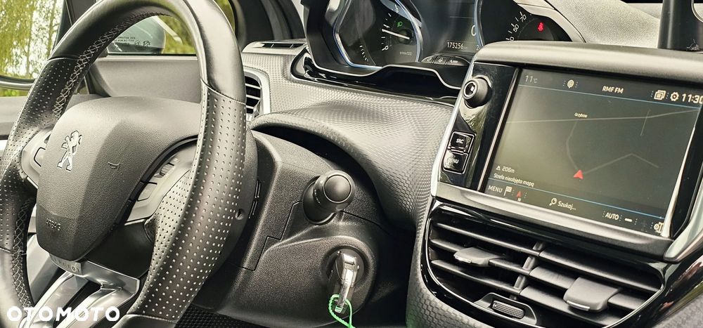 Peugeot 2008 - 33