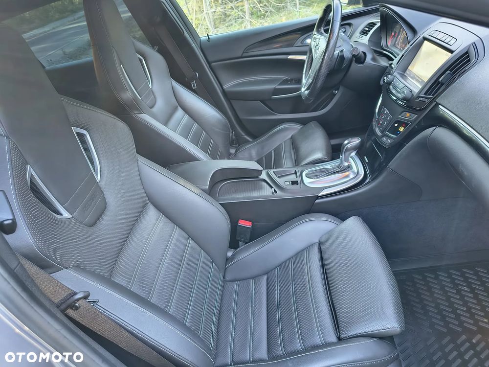 Opel Insignia 2.8 V6 Turbo 4x4 Automatik OPC - 26