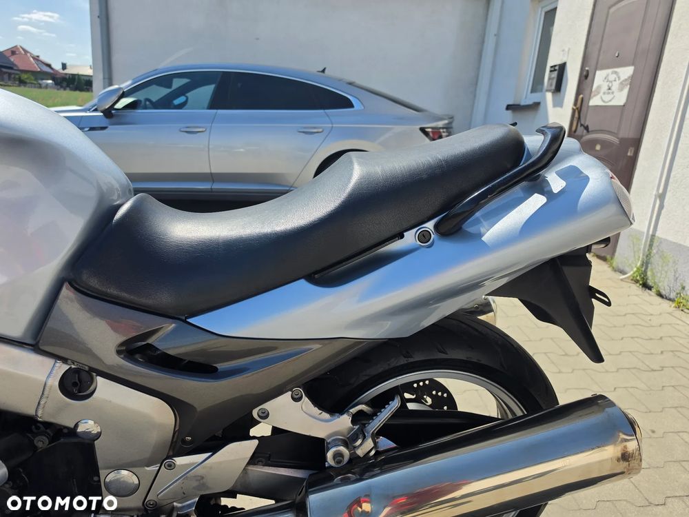 Kawasaki ZZR - 13