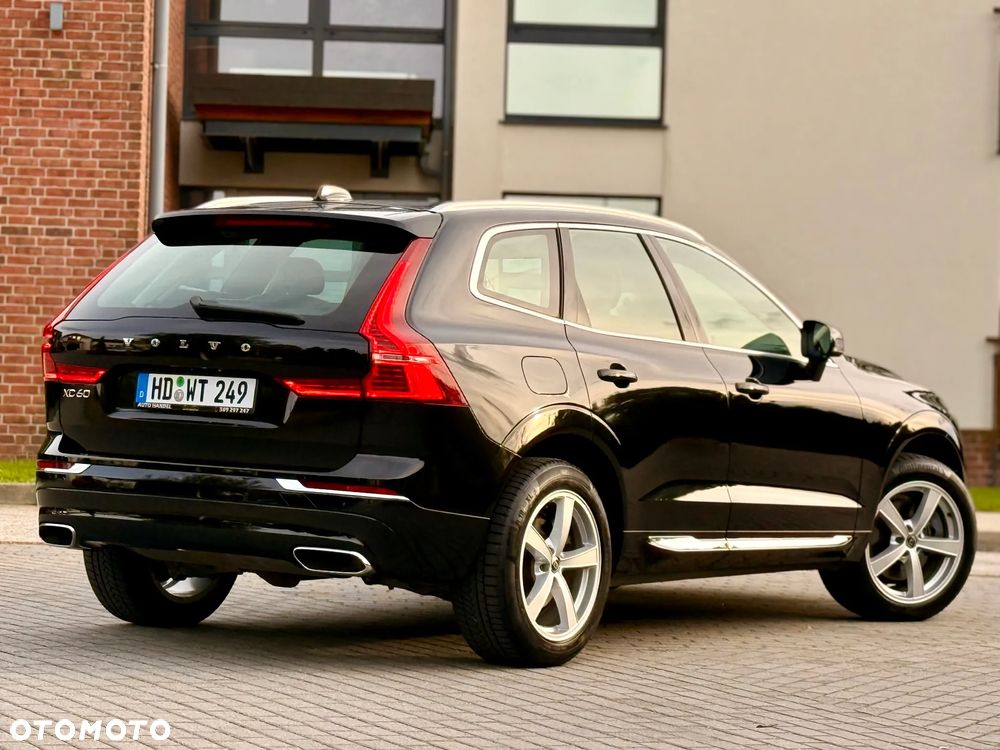 Volvo XC 60 B4 D AWD Geartronic Inscription - 14