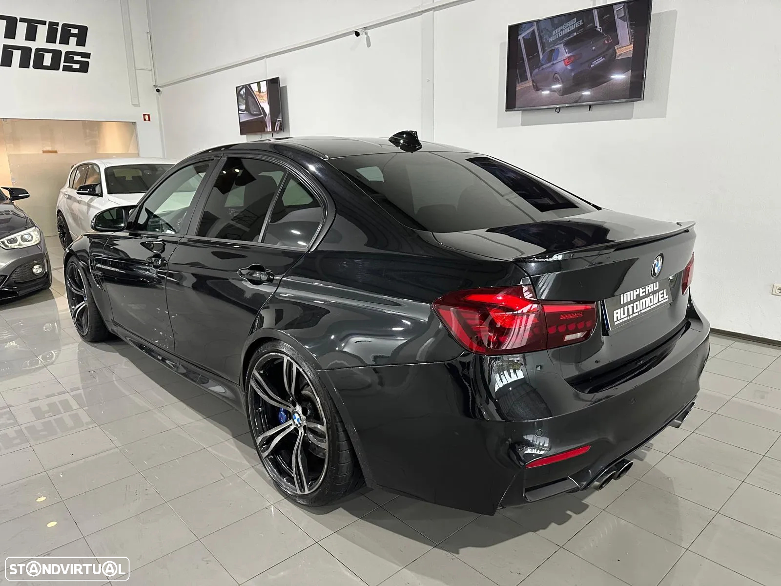 BMW M3 Auto - 24