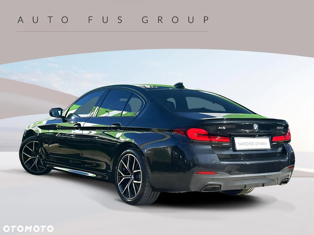 BMW Seria 5 530i xDrive mHEV M Sport sport - 5