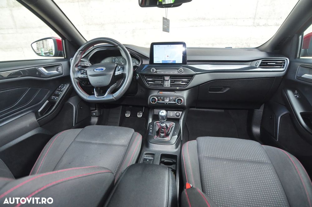 Ford Focus 1.5 EcoBoost Start-Stopp-System ST-LINE - 6