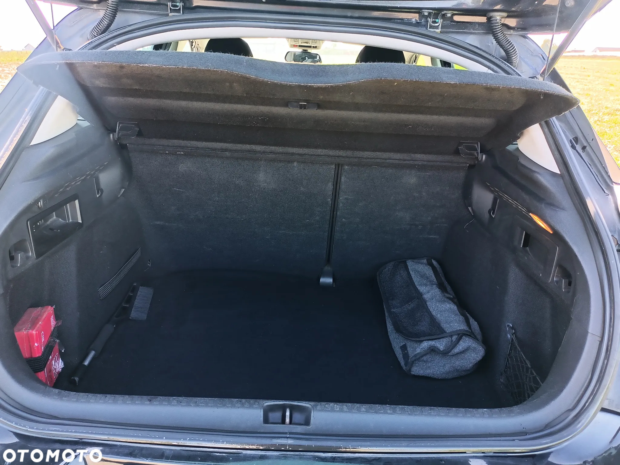 Citroën C4 1.6 HDi Attraction - 10