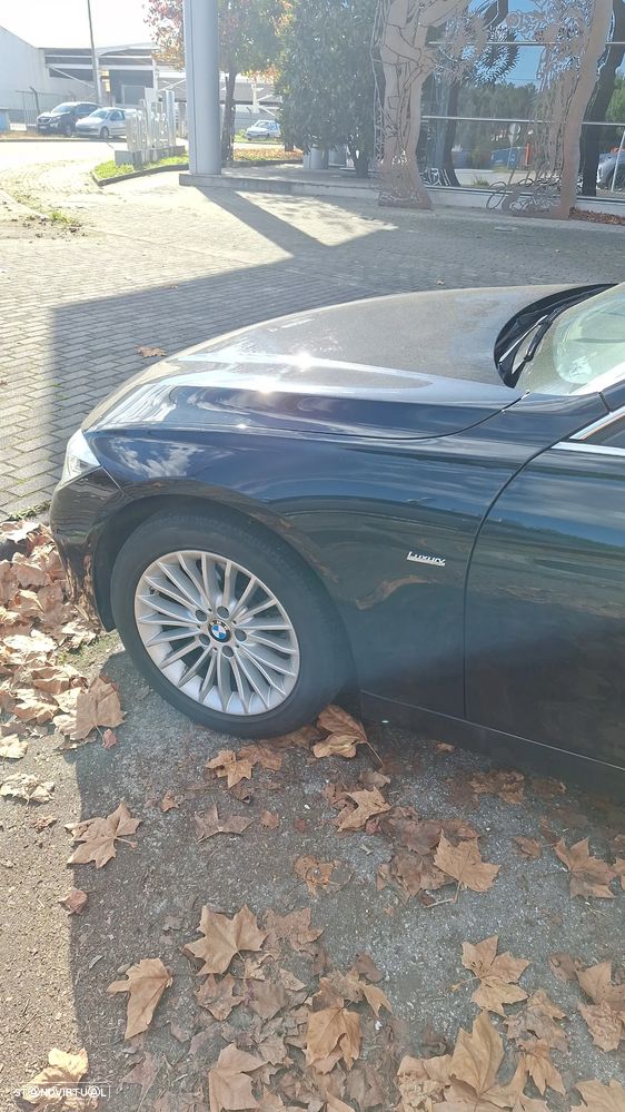 BMW 320 d Line Luxury Auto - 4