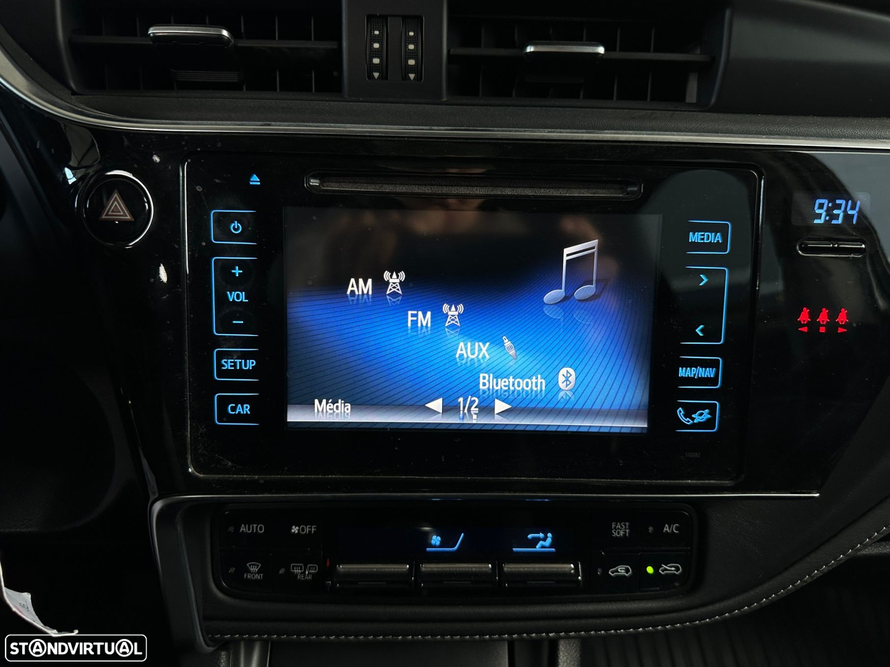 Toyota Auris Touring Sports 1.6 D-4D Comfort - 13