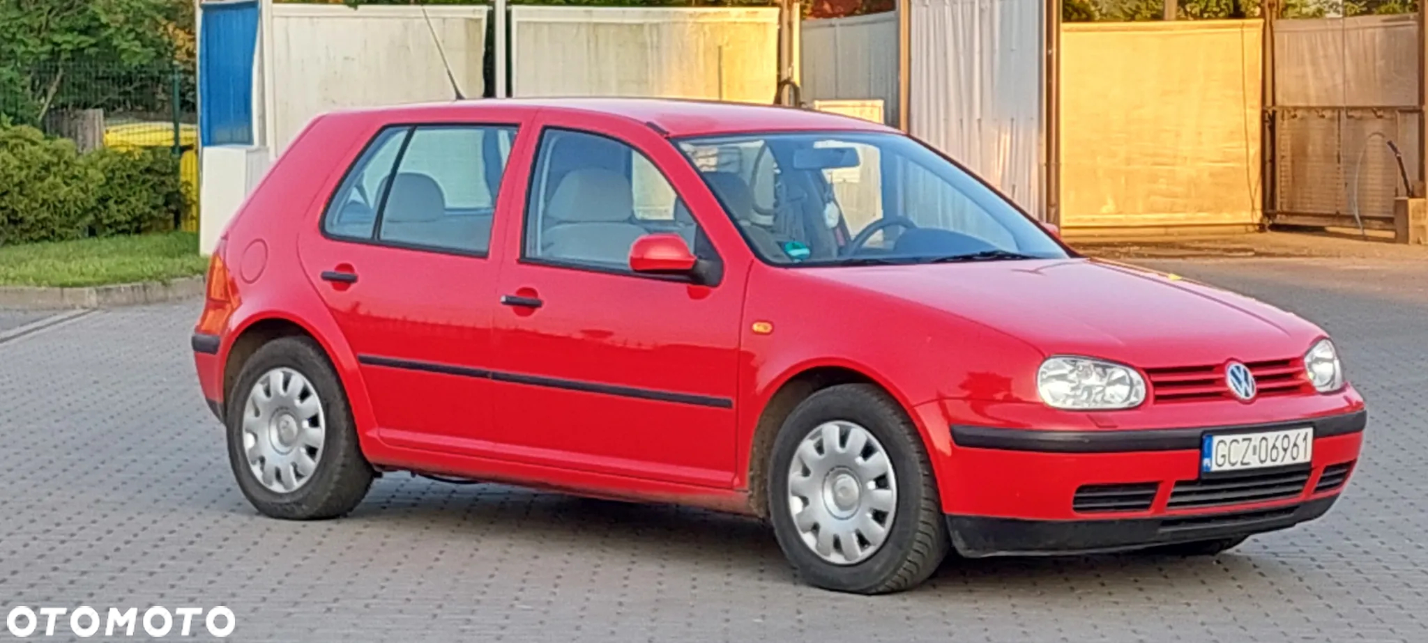 Volkswagen Golf - 17