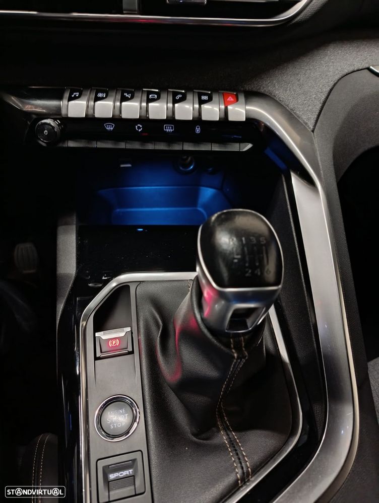 Peugeot 3008 1.5 BlueHDi GT Line - 19