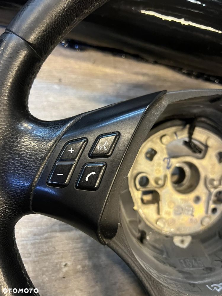 Przyciski kierownicy multifunkcji Bmw e90 e91 ładne sprawne nie wytarte - 2