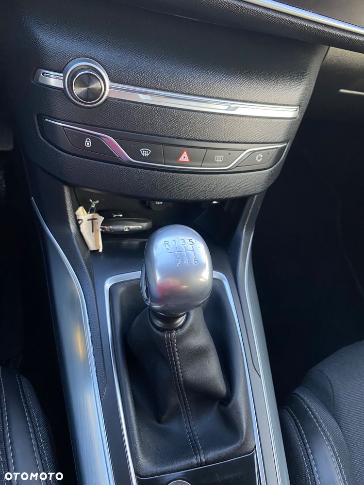 Peugeot 308 - 18