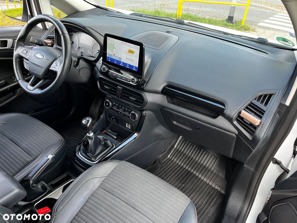 Ford EcoSport 1.5 EcoBlue TITANIUM - 17
