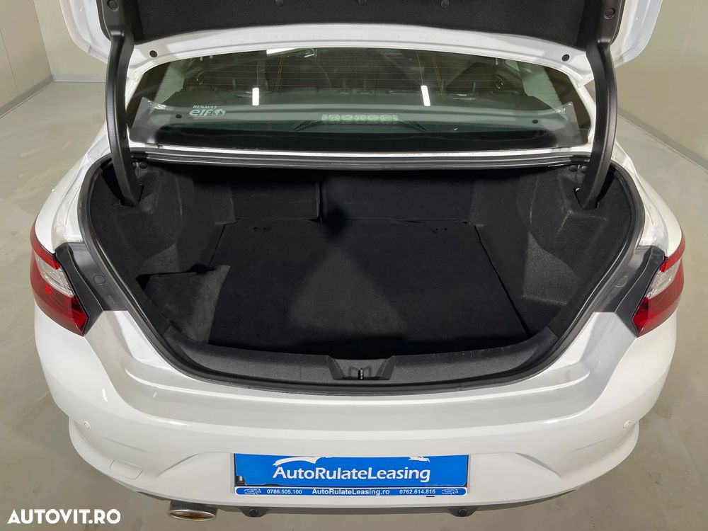 Renault Megane TCe EDC Zen - 12