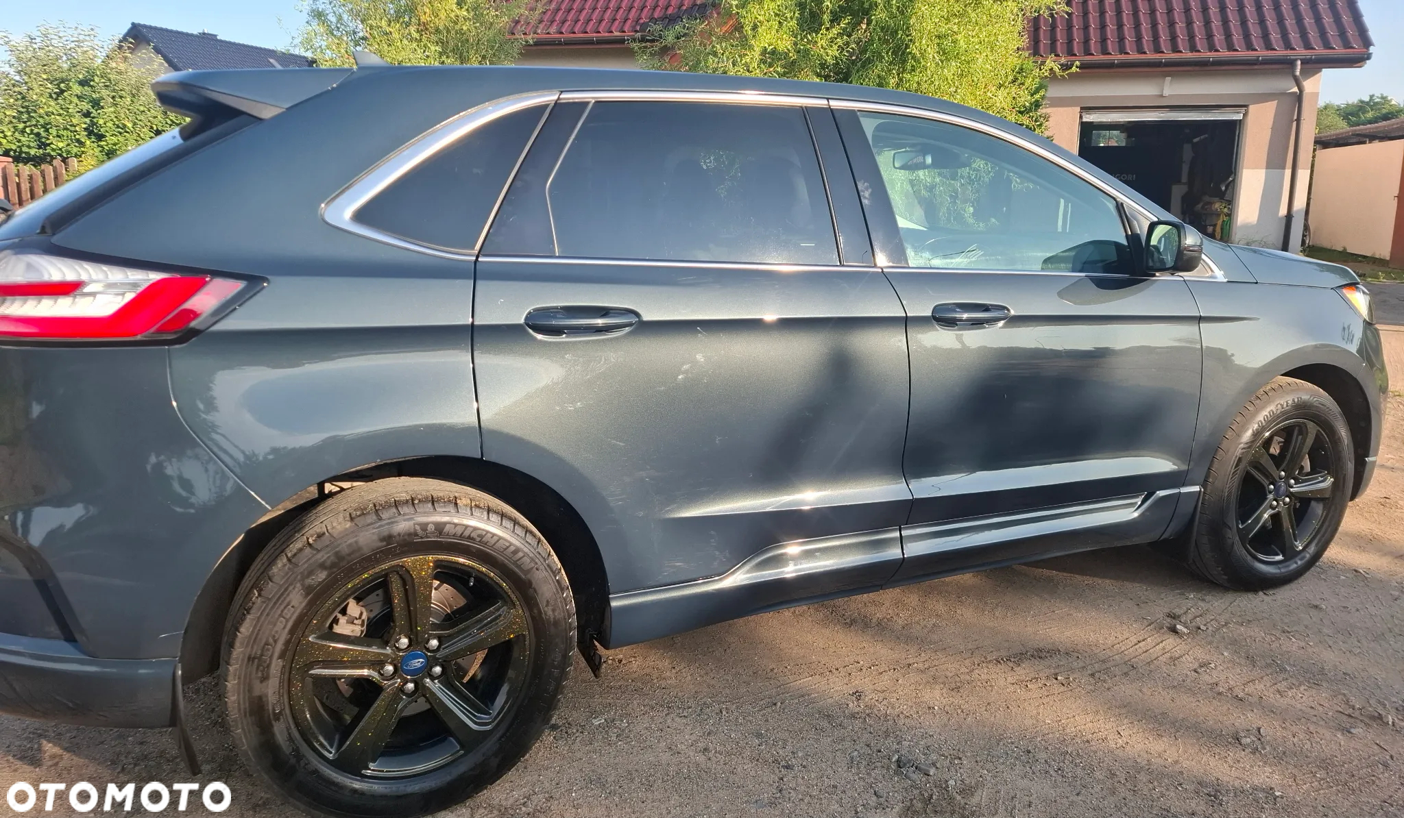 Ford Edge - 4