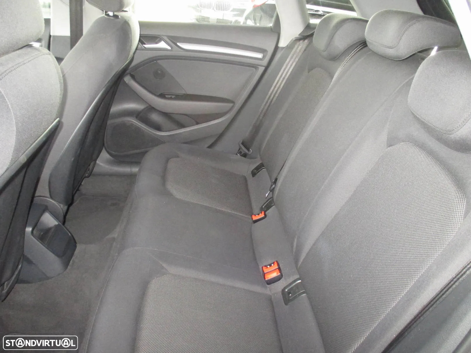 Audi A3 Sportback 30 TDI Design - 14