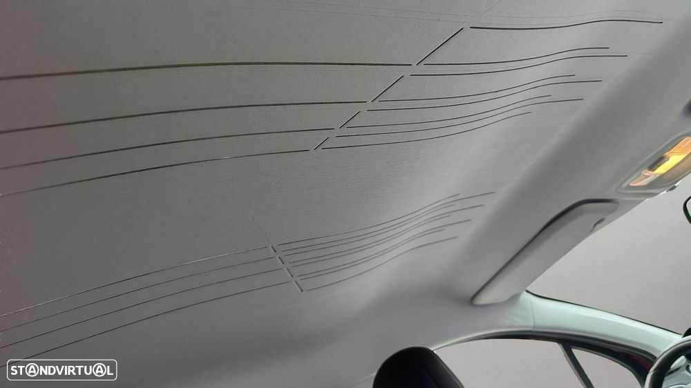 Peugeot 2008 1.2 PureTech Allure - 14