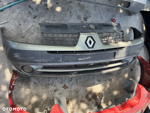 Zderzak przód przedni Renault Clio II