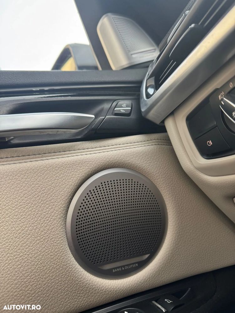 BMW X6 xDrive30d - 12