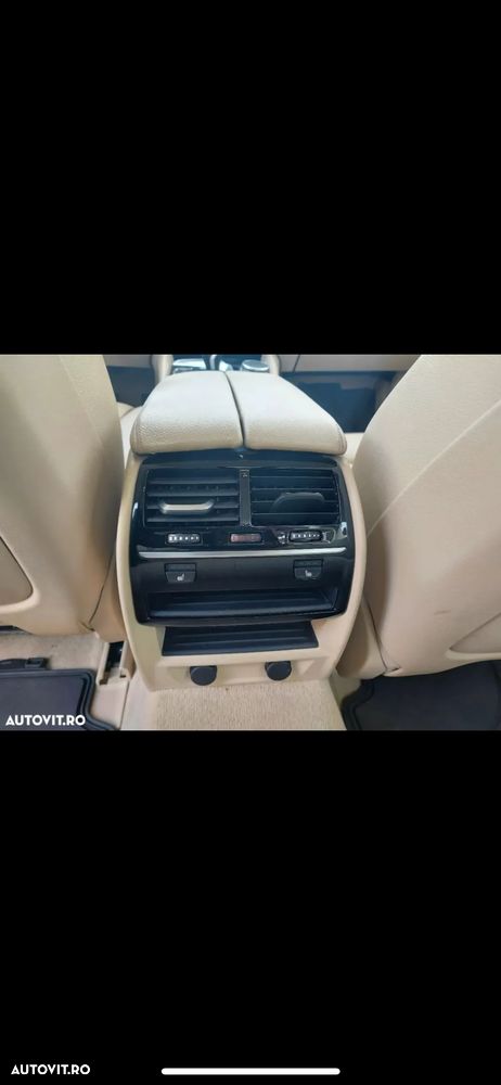 BMW Seria 5 520d xDrive AT - 10