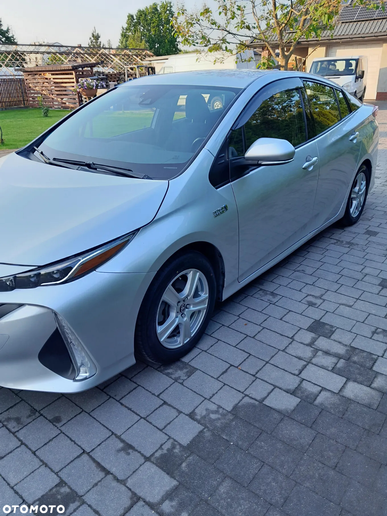 Toyota Prius - 3