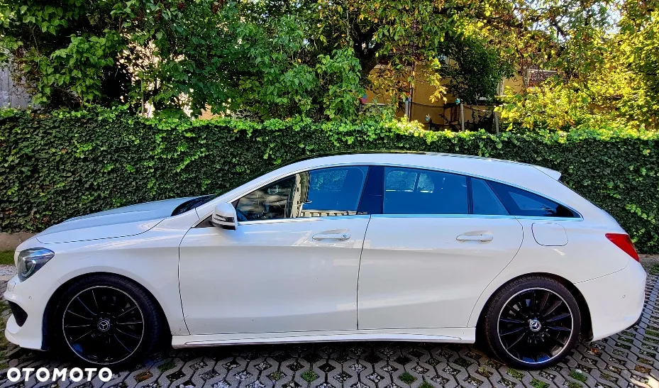 Mercedes-Benz CLA 250 4-Matic AMG Line - 10