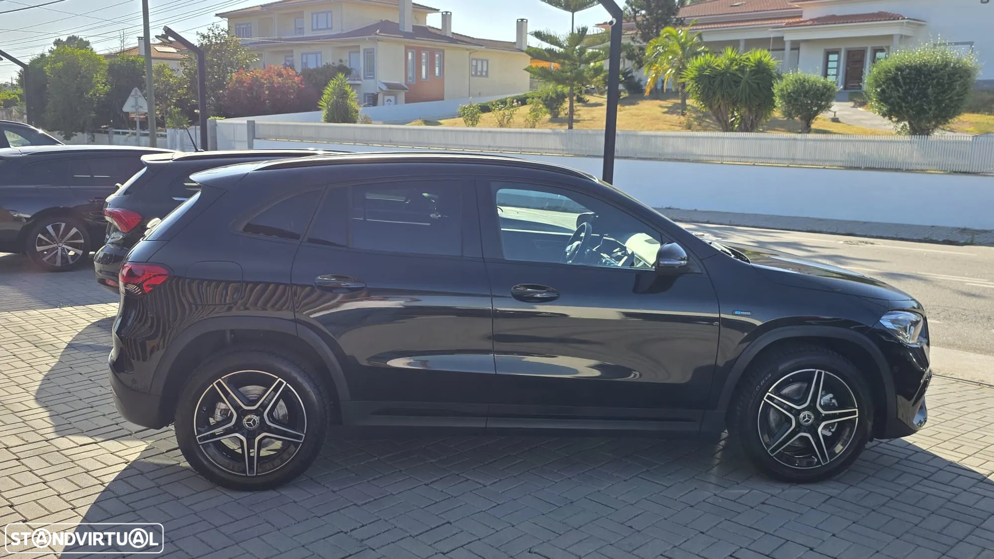 Mercedes-Benz GLA 250 e AMG Line - 9