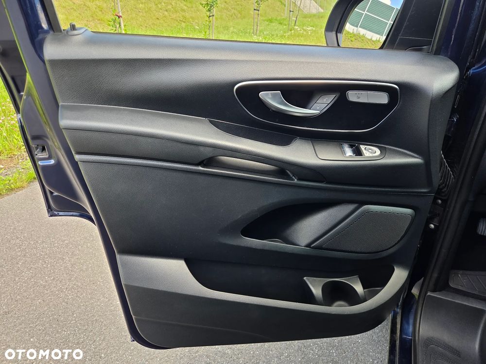 Mercedes-Benz Vito Tourer L2 Select 4x4 9G-Tronic 447.703 - 30