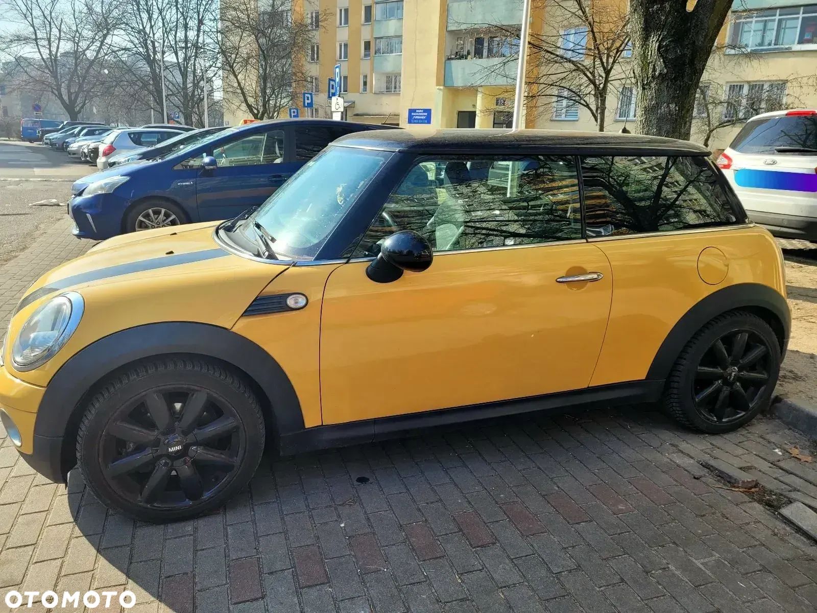 MINI Cooper Standard - 1