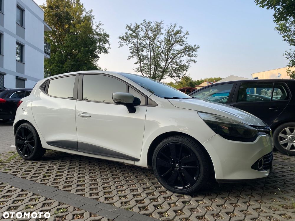 Renault Clio - 1