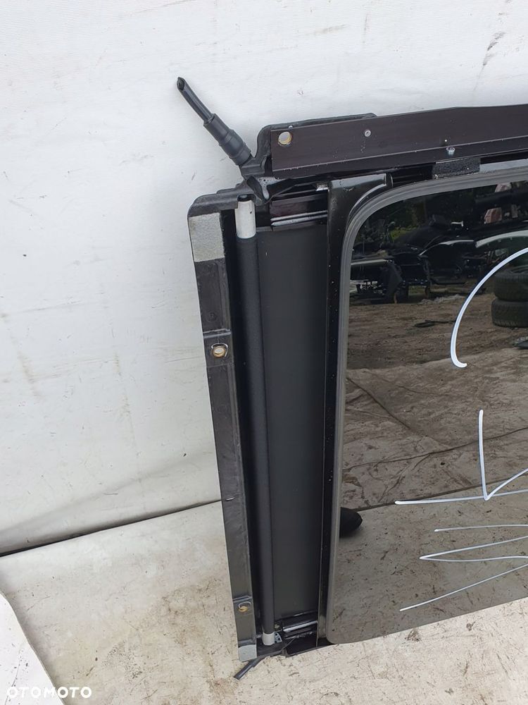 szyberdach panorama Jeep Grand Cherokee wk2 - 8