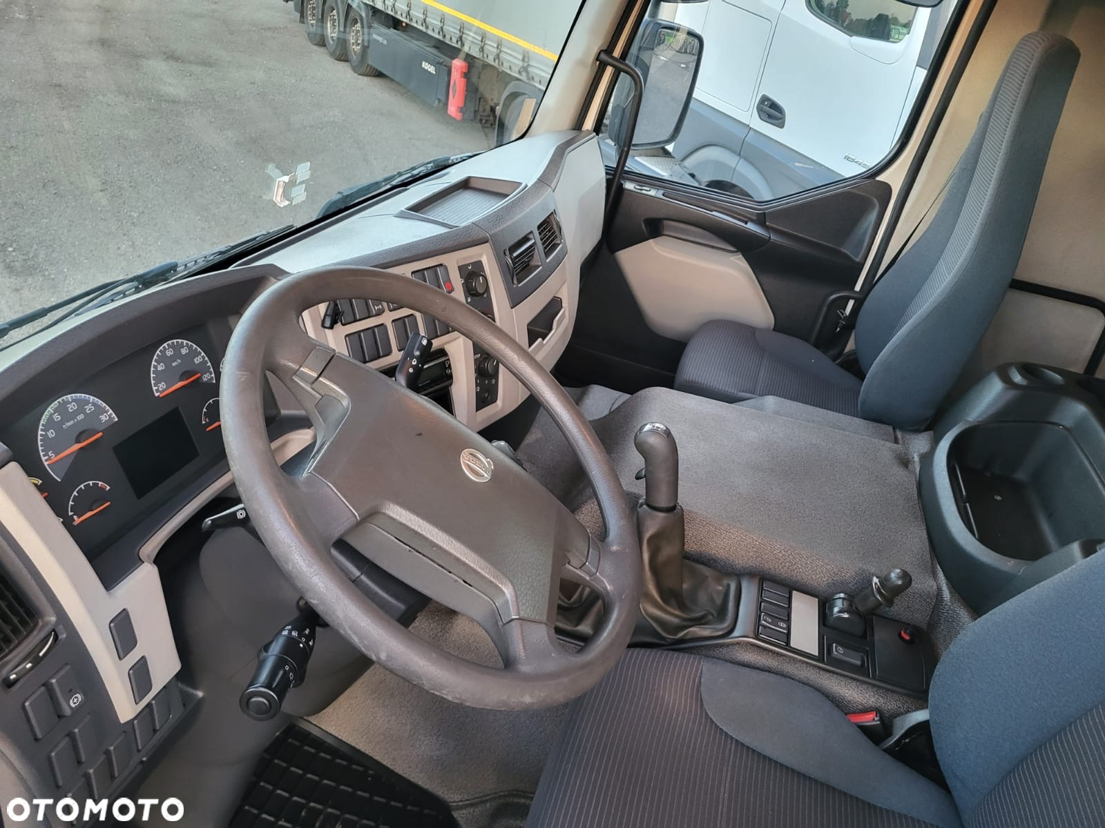 Volvo FE320 - 9