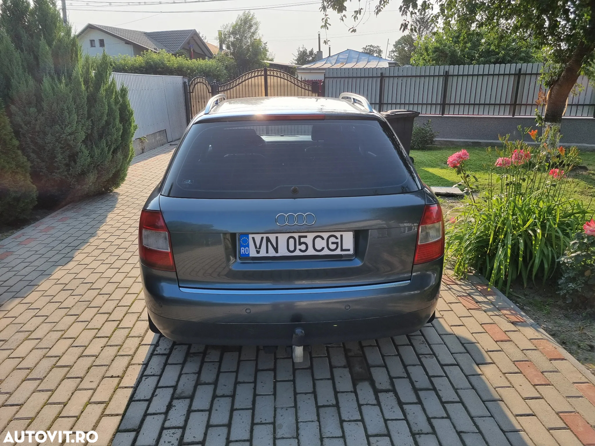 Audi A4 1.9 TDI Avant - 4