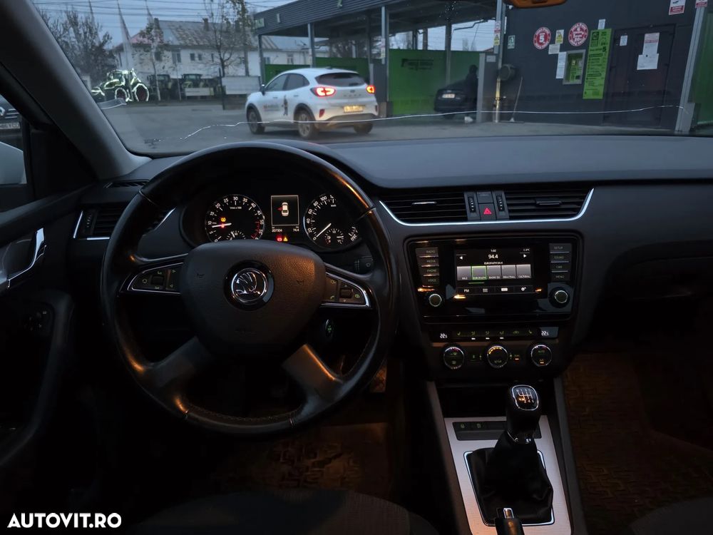 Skoda Octavia 2.0 TDI Green tec Edition - 5