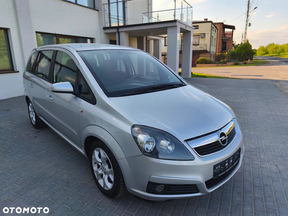 Opel Zafira 1.9 CDTI Enjoy - 17