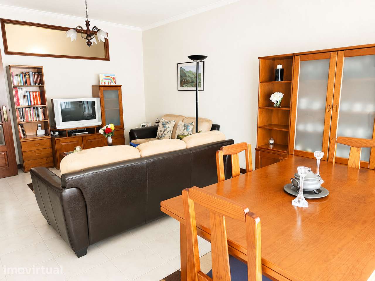 Apartamento T2 + 1 com garagem e varanda em Gondomar - Grande imagem: 3/14