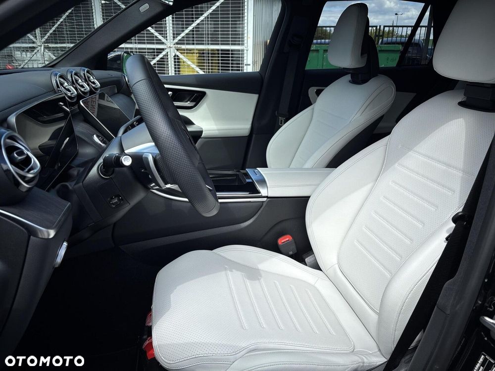 Mercedes-Benz GLC - 15