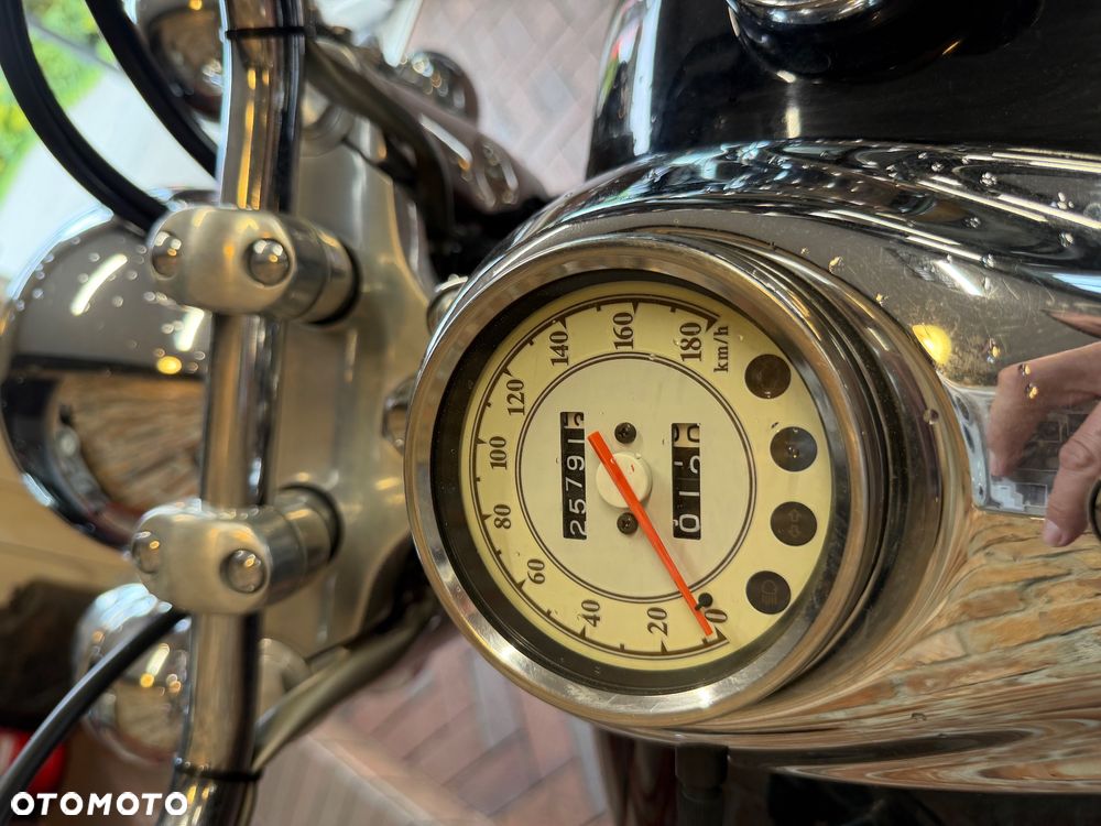 Yamaha Drag Star - 4
