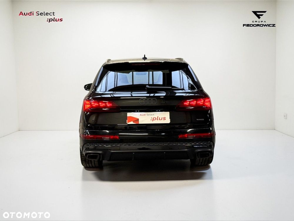 Audi Q7 - 8