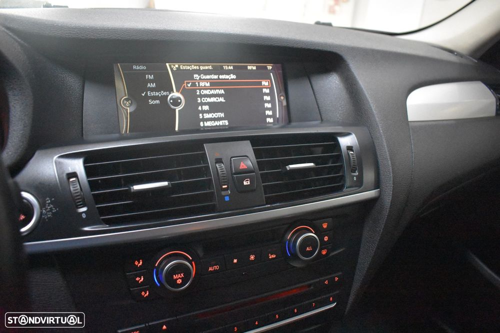 BMW X3 20 d xDrive Auto - 29