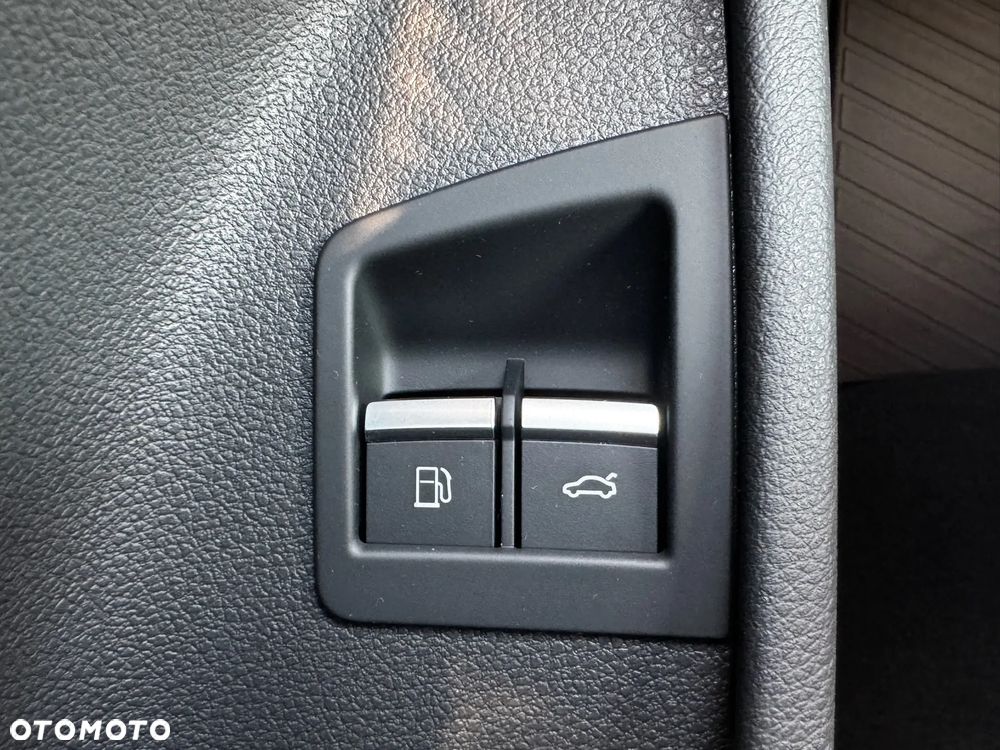 Audi Q7 TFSI e PHEV 290 kW Quattro S Line Tiptr - 15